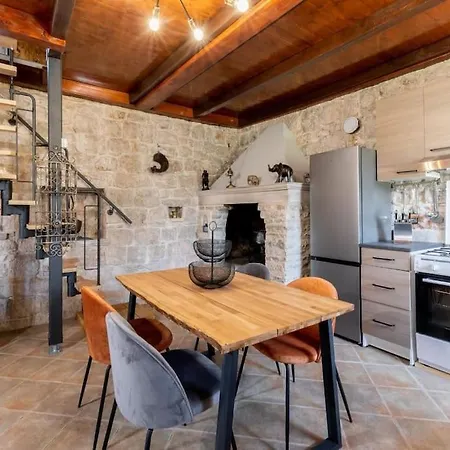 Prapatna Willa Smokvica (Korcula)